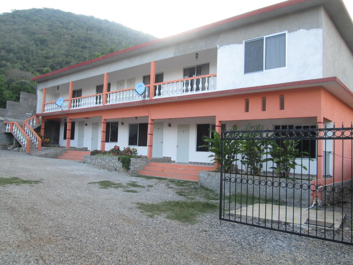 Hotel Pedregal Tamasopo Esterno foto