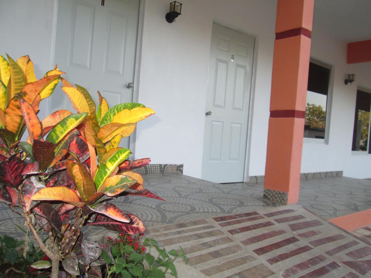 Hotel Pedregal Tamasopo Esterno foto